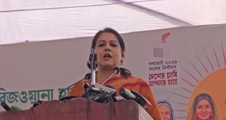 এমন রাজনৈতিক বন্দোবস্ত চাইনা যেখানে দেশ ছেড়ে পালাতে হয়: রেজওয়ানা হাসান