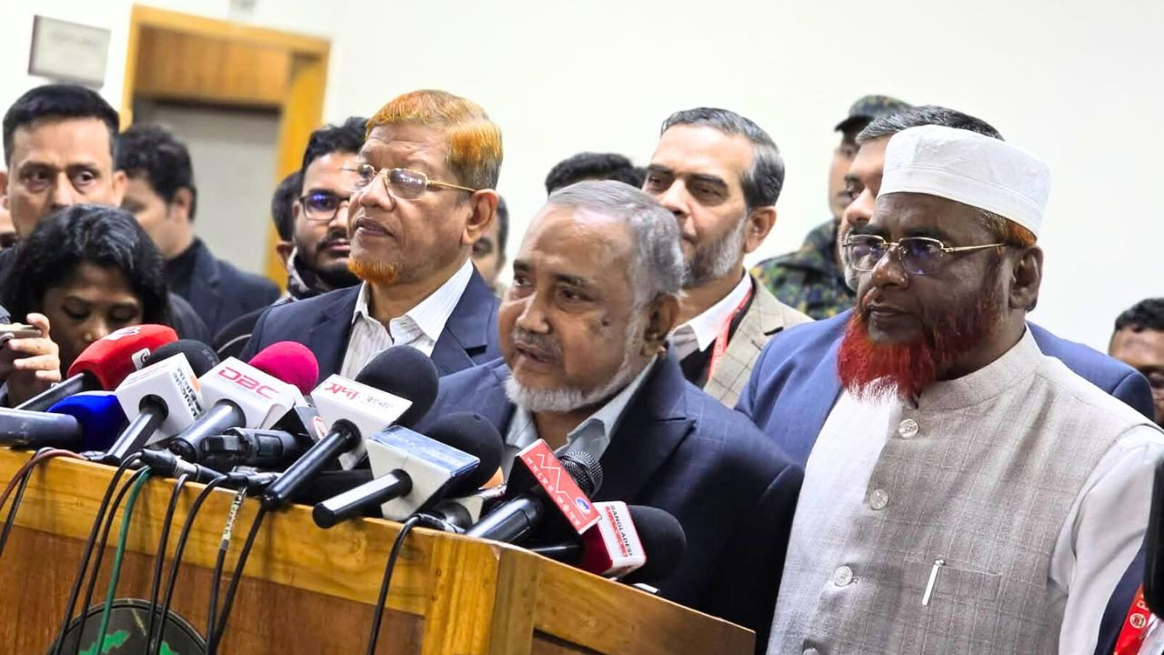 ইসিকে পক্ষপাতদুষ্ট ডিসি-এসপিদের সরিয়ে দিতে বলল জামায়াত