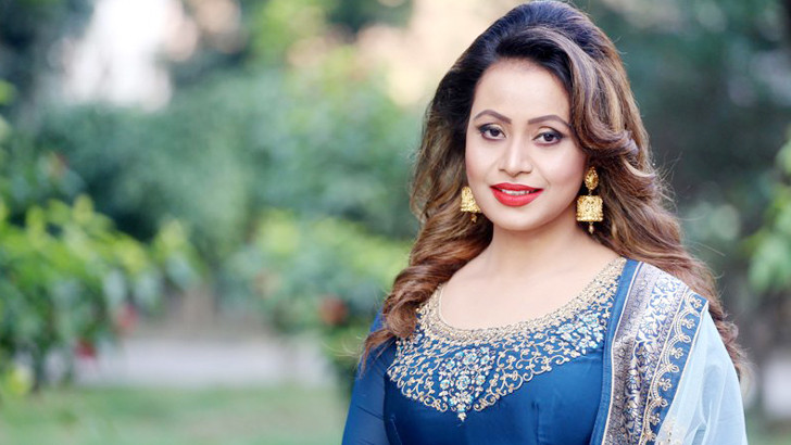 নতুন গান নিয়ে পরিকল্পনা কাজী সোমার