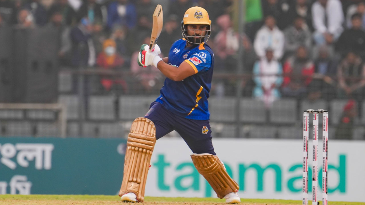 শামীমের বিধ্বংসী ইনিংস নিয়ে যা বললেন ইংলিশ ক্রিকেটার