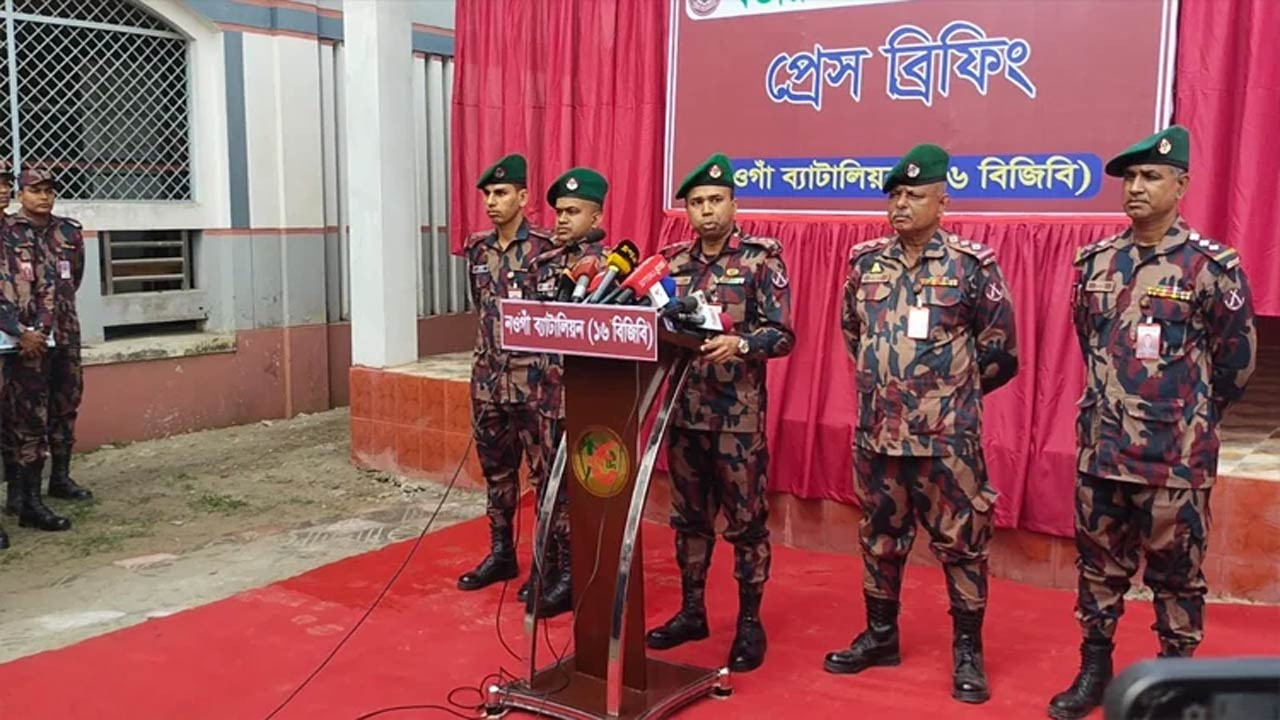 ত্রয়োদশ জাতীয় সংসদ নির্বাচনকে সামনে রেখে বগুড়ায় ২৪ প্লাটুন বিজিবি মোতায়েন