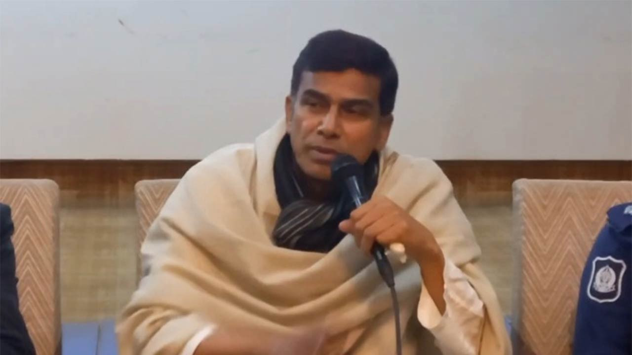 আগামী ১৫ দিনের মধ্যে খাল খনন কর্মসূচি গ্রহণ করা হবে- পঞ্চগড়ে পানি সম্পদ প্রতিমন্ত্রী