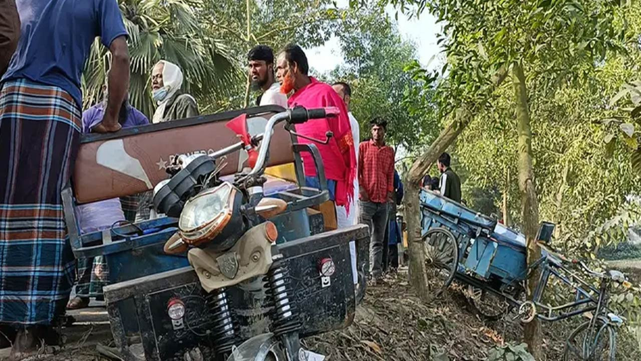 সিরাজগঞ্জের রায়গঞ্জে অটোভ্যান ও ট্রাকের মুখোমুখি সংঘর্ষে স্বামী-স্ত্রী নিহত