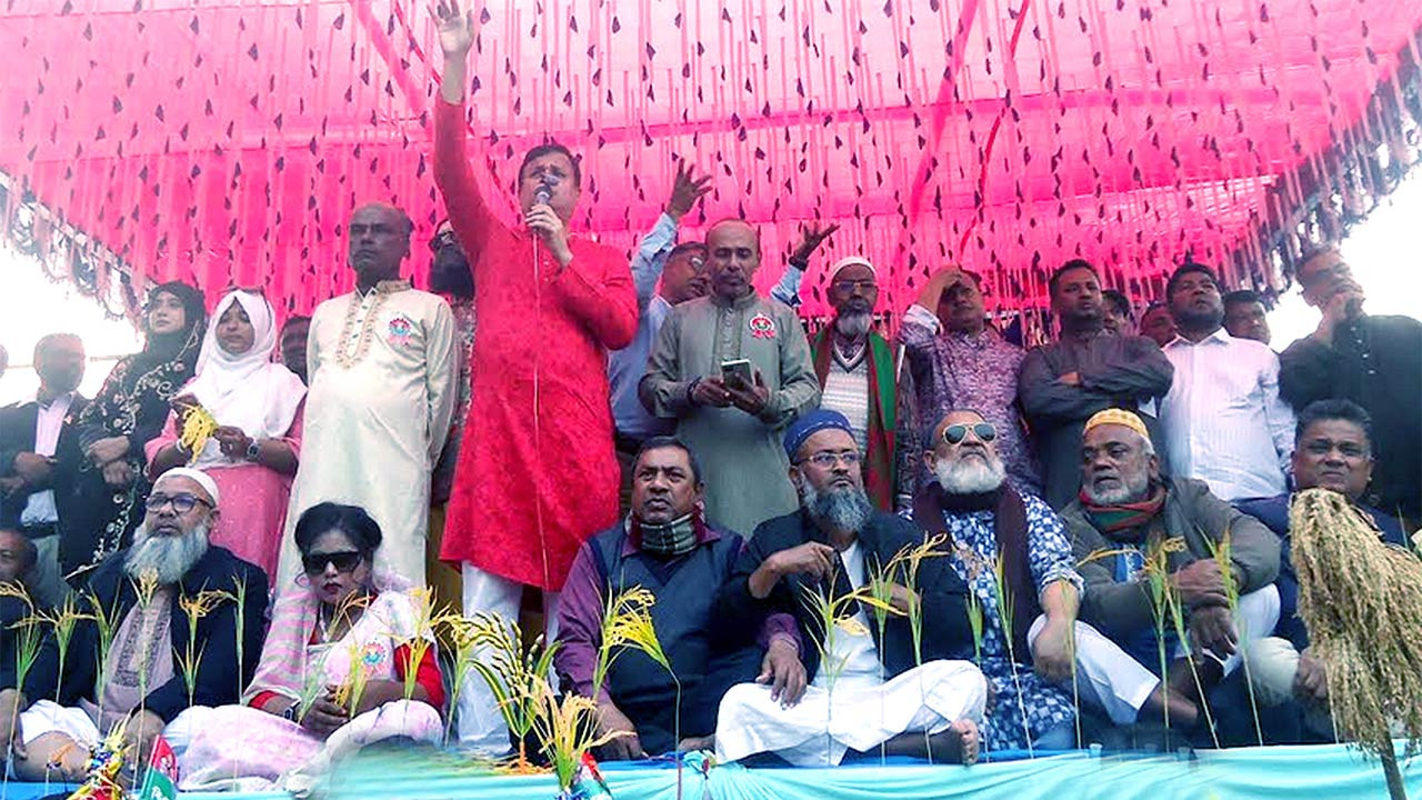 ৫৪ বছর যারা কিছু দিতে পারেনি তারা ভবিষ্যতেও পারবে না : সাবেক এম’পি মোশারফ