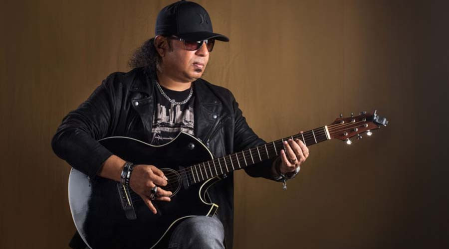 একুশে পদক পাচ্ছেন প্রয়াত আইয়ুব বাচ্চু