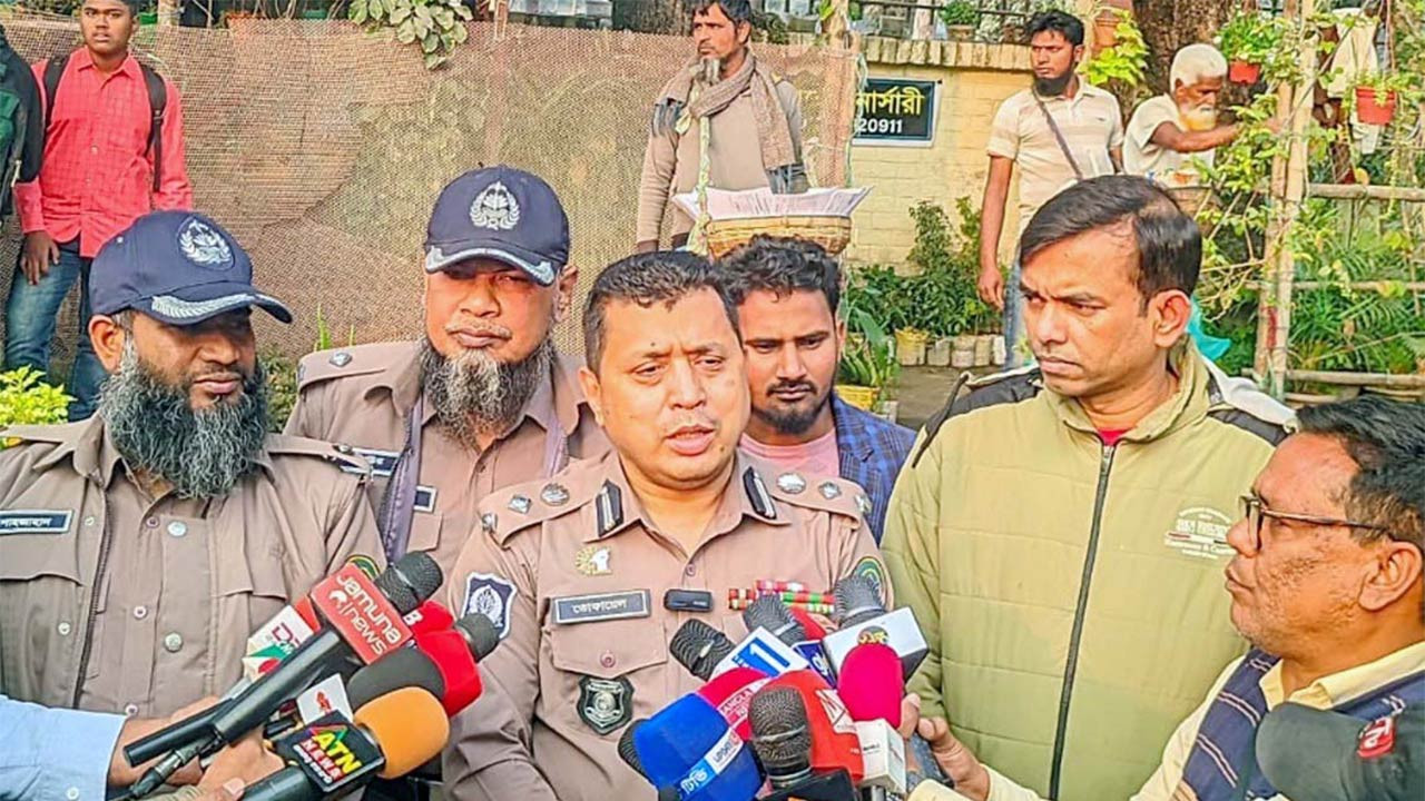 রংপুরে ২১৬টি ঝুঁকিপূর্ণ ভোটকেন্দ্রে নিরাপত্তা নিশ্চিতে প্রস্তুত পুলিশ