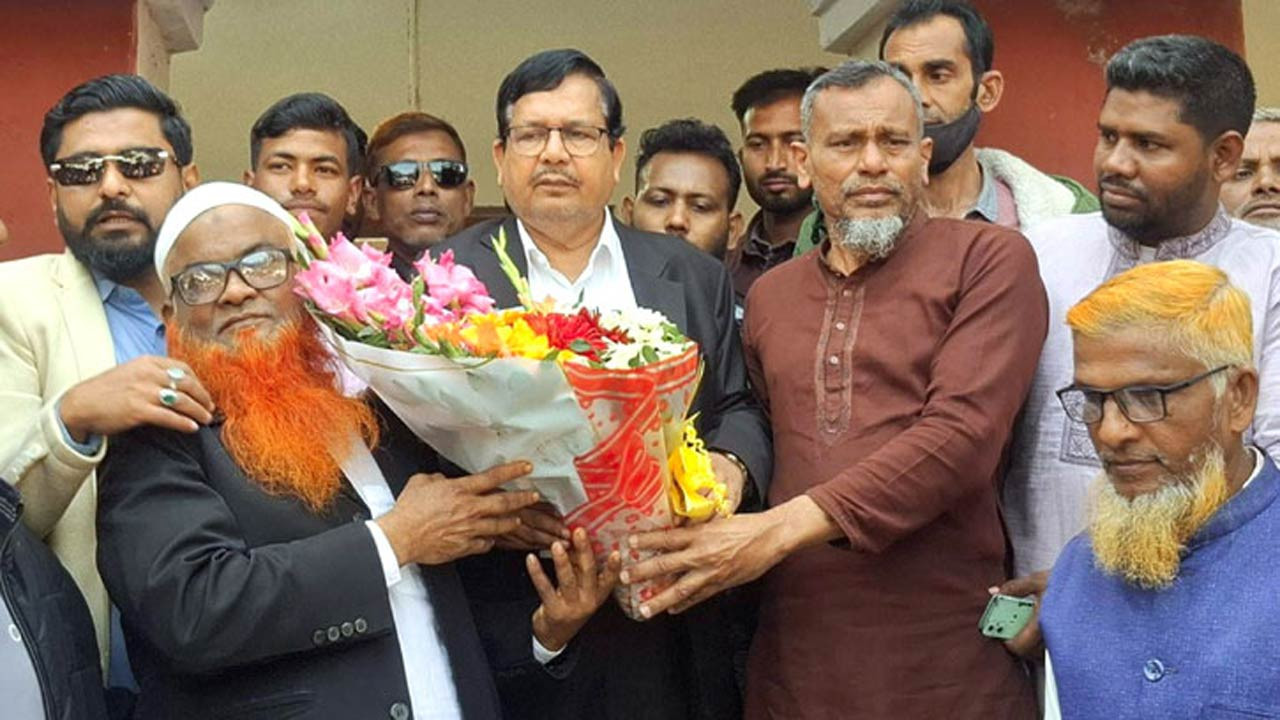 জামায়াতের দুর্গে বিজয়ী শিমুল বিশ্বাসকে মন্ত্রী হিসেবে চায় পাবনাবাসী