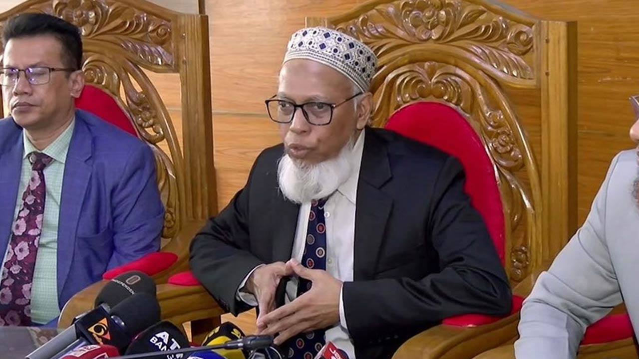 পোস্টাল ব্যালটের ক্ষেত্রে একবিন্দুও আপস করা হবে না : নীলফামারীতে ইসি মাছউদ