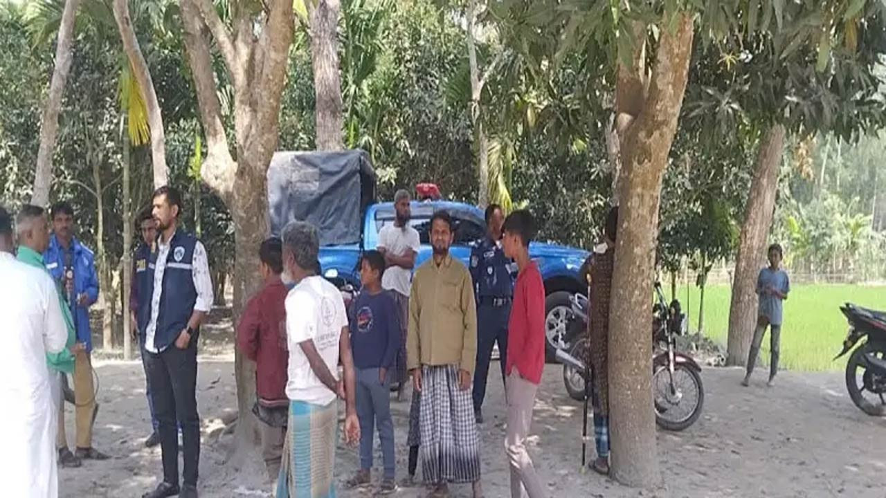 গাইবান্ধার সাদুল্লাপুরে ডাকাত সন্দেহে গণপিটুনিতে নিহত ২