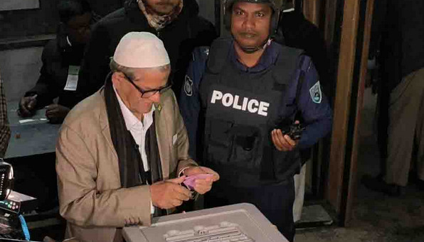 ভবিষ্যৎ রাজনীতি কোন দিকে যাবে নির্ধারণ করবে আজকের নির্বাচন : মির্জা ফখরুল