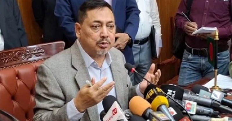 সরকারি কর্মকর্তারা সঠিক সময়ে অফিসে না আসলে কঠোর ব্যবস্থা: মন্ত্রিপরিষদ সচিব