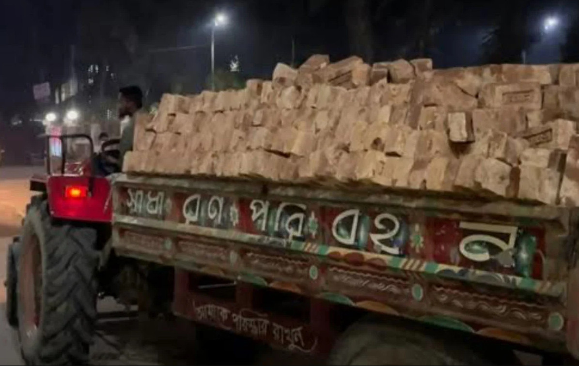 হবিগঞ্জে মোটরসাইকেল-ট্রাক্টর সংঘর্ষে যুবক নিহত