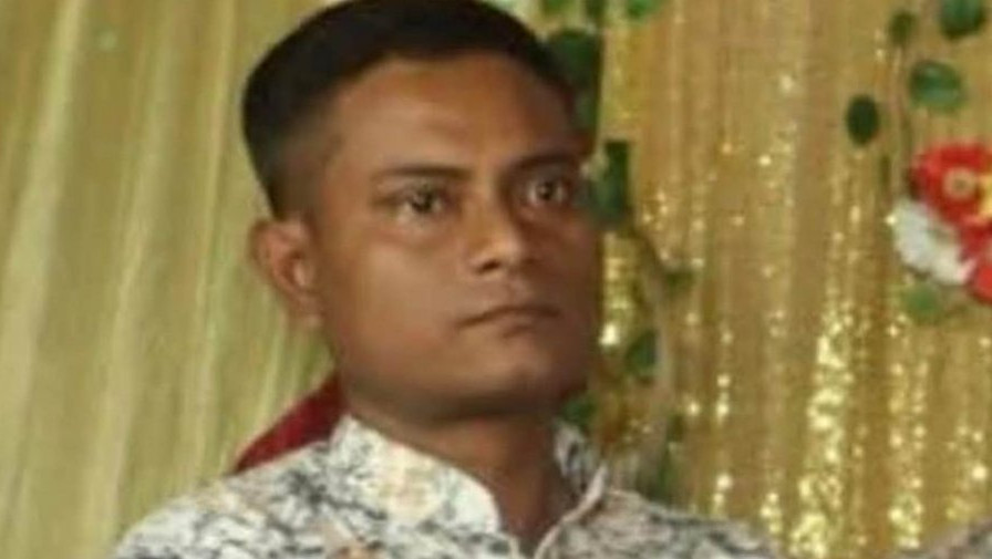 গাইবান্ধায় বাড়িতে ঢুকে আইনজীবীর সহকারীকে কুপিয়ে হত্যা