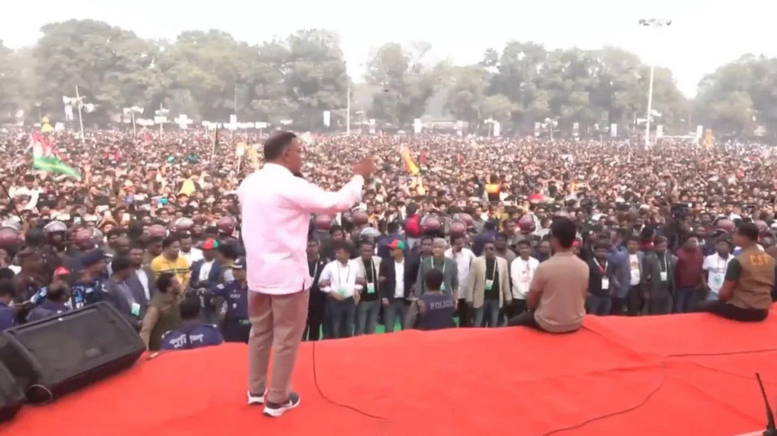 ঠাকুরগাঁওয়ে বিমানবন্দর চালু ও মেডিকেল কলেজ করার প্রতিশ্রুতি তারেক রহমানের