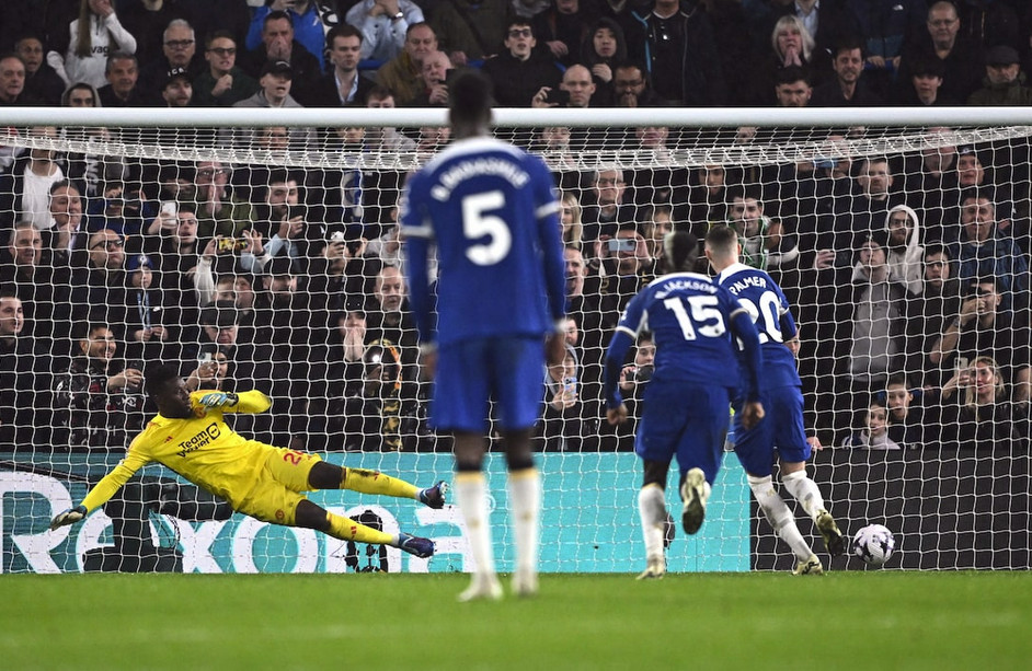 ৫ গোলের রোমাঞ্চকর ম্যাচে জয় চেলসির 