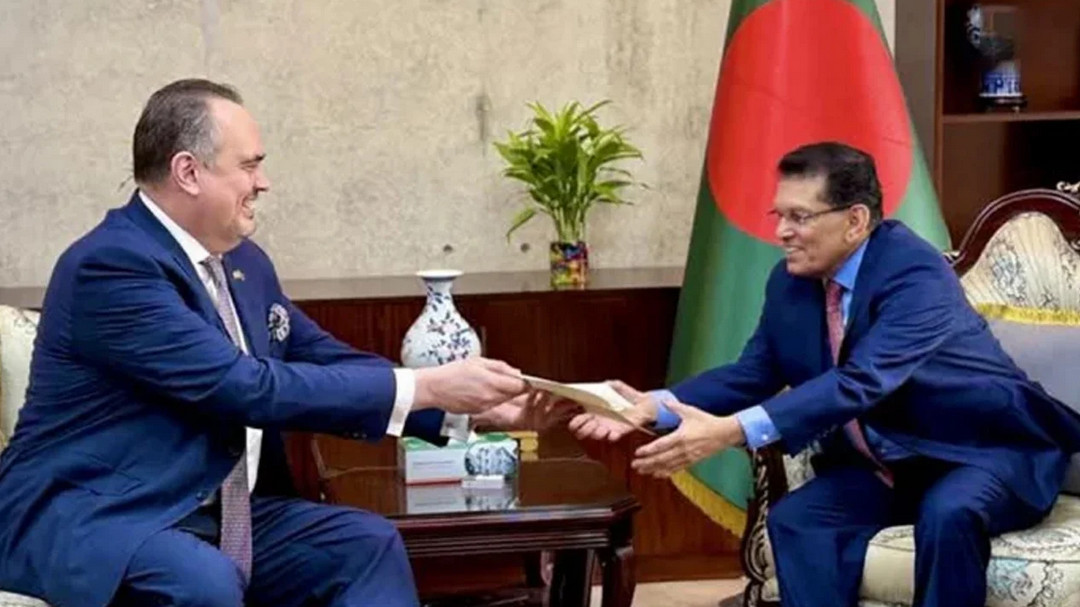 পররাষ্ট্রমন্ত্রী ও প্রতিমন্ত্রীর সাথে বৈঠকে মার্কিন রাষ্ট্রদূত