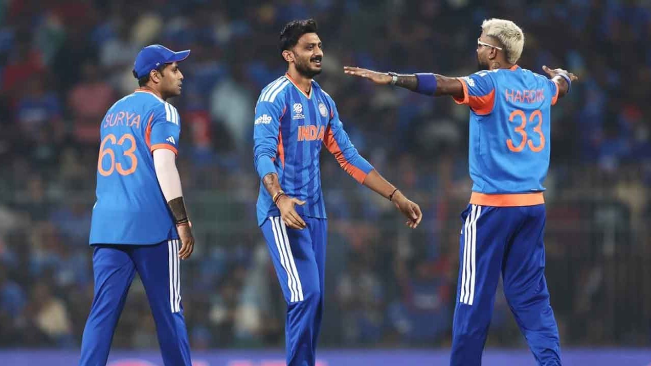 জিম্বাবুয়েকে বিদায় করে সেমির আশা বাঁচিয়ে রাখল ভারত