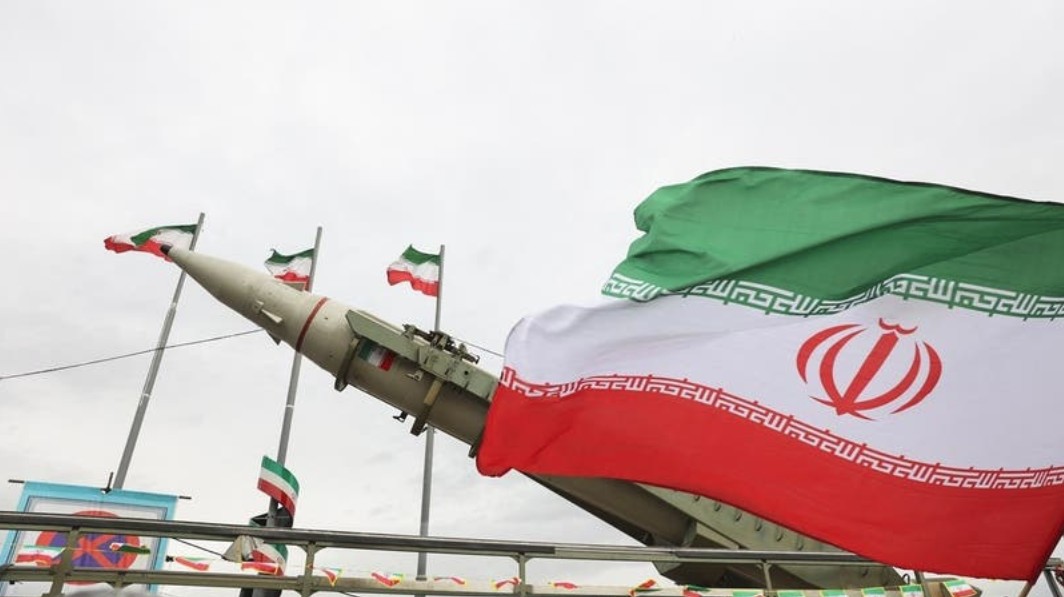 ইসরায়েলে হামলার জবাব শুরু ইরানের