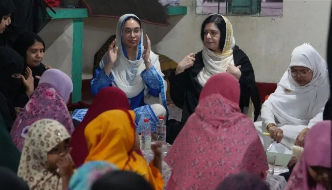 এতিম শিশুদের সঙ্গে ইফতার করলেন ডা. জুবাইদা ও জাইমা রহমান