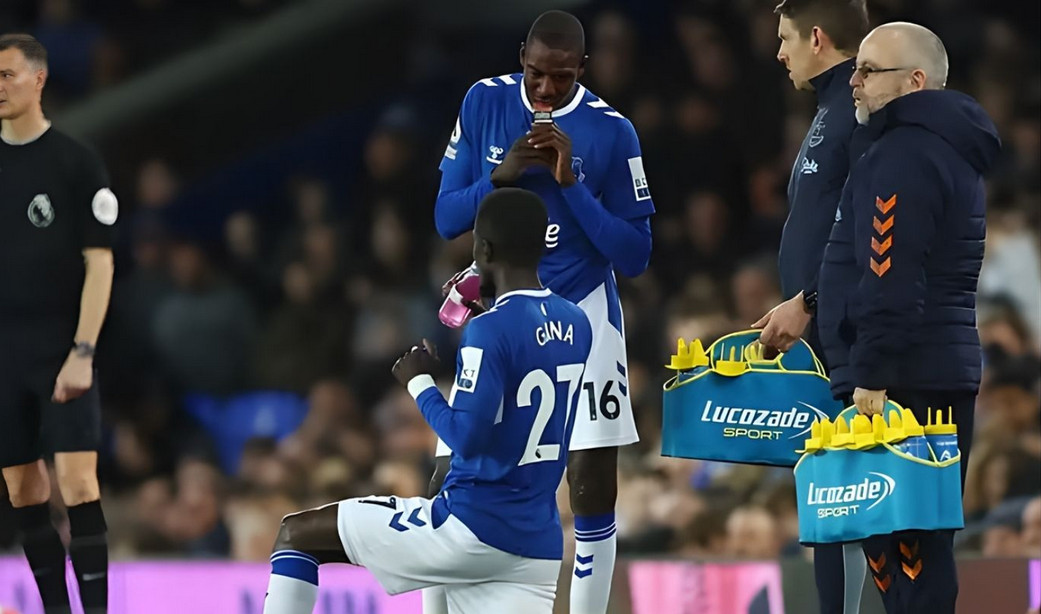 রমজানে ইফতারের বিরতি রাখছে প্রিমিয়ার লিগ