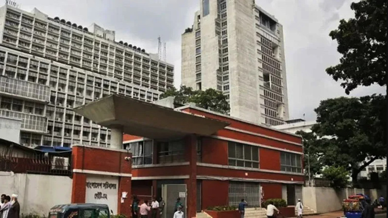 একযোগে ৯ সচিবের নিয়োগ বাতিল