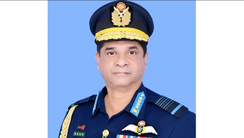 ‘ইউনিফর্মে থাকা অবস্থায় আমরা কোনো পক্ষপাতিত্ব করতে পারবো না’