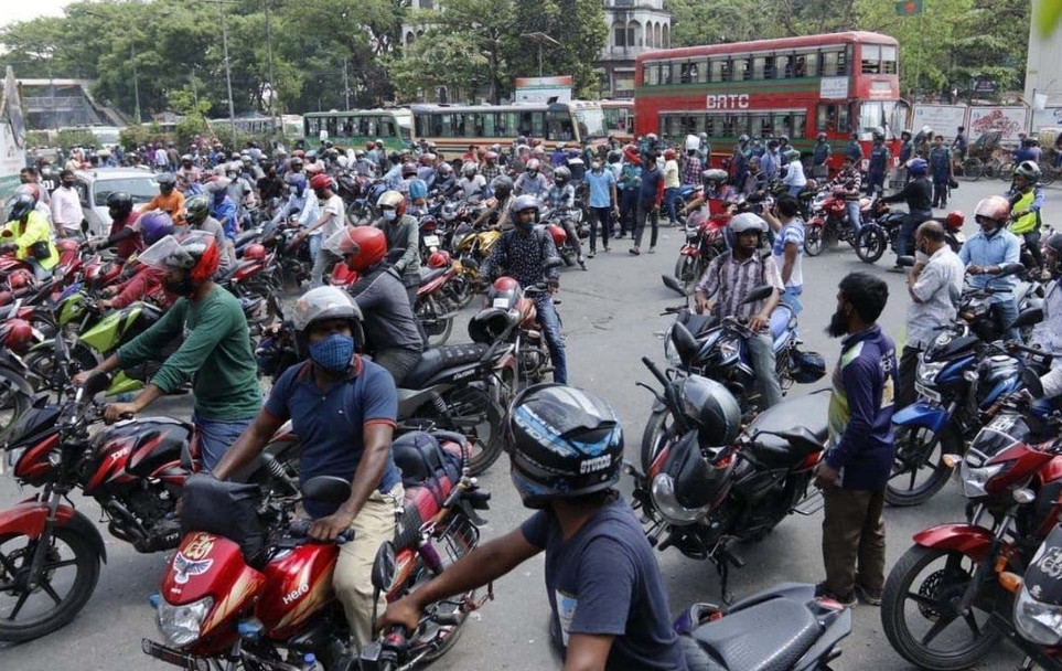 ৭২ ঘণ্টার জন্য বন্ধ থাকবে মোটরসাইকেল চলাচল