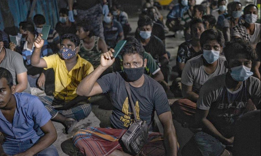 মালয়েশিয়ায় ২২২ বাংলাদেশি গ্রেফতার