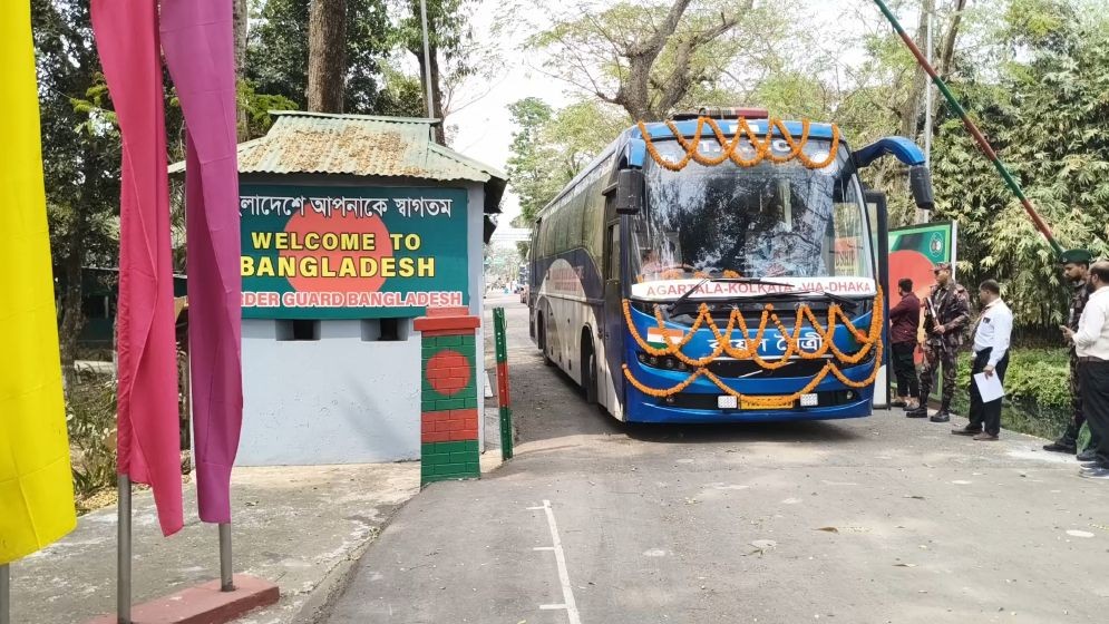 দেড় বছর পর ফের চালু ঢাকা-আগরতলা বাস সার্ভিস