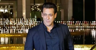 হাসপাতাল কর্তৃপক্ষের ওপর ক্ষুব্ধ সালমান!