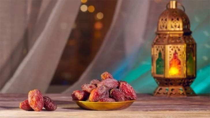 ভুলে সময়ের আগে ইফতার করলে করণীয় কী?