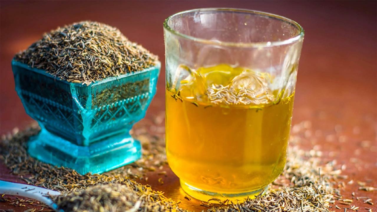 প্রশান্তি পেতে পান করুন জিরা পানির শরবত