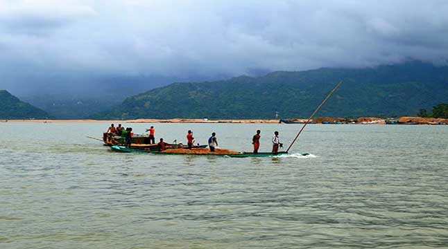 তাহিরপুরের যাদুকাটা নদী থেকে কৃষকের ক্ষতবিক্ষত মরদেহ উদ্ধার