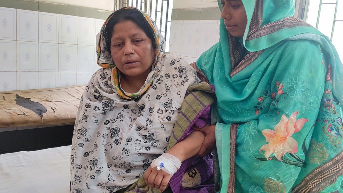 প্রধান শিক্ষককে মারধরের অভিযোগ সহকারী শিক্ষকের বিরুদ্ধে