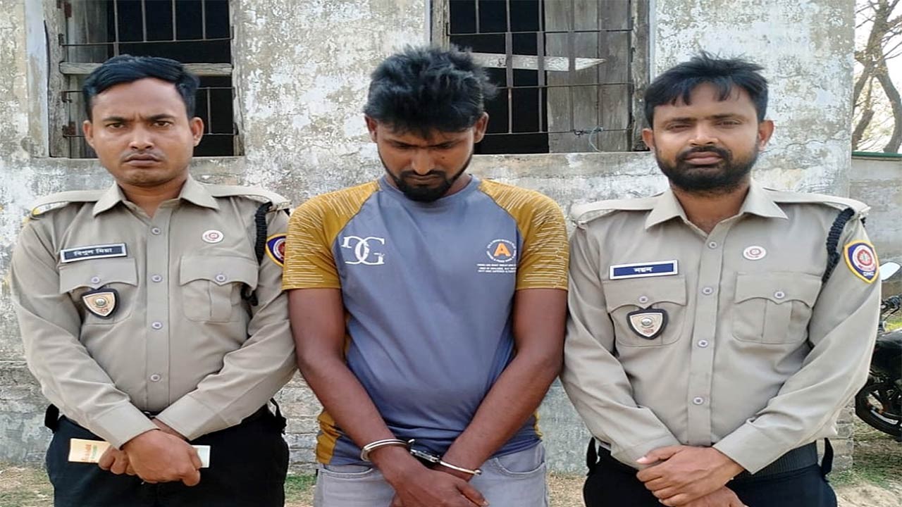 বগুড়ার আদমদীঘিতে মদ্যপায়ীর জেল-জরিমানা