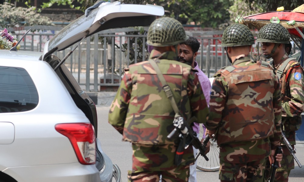 তেলের প্রধান ডিপোগুলোতে সেনাবাহিনী মোতায়েনের নির্দেশ