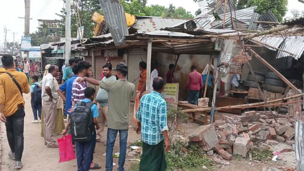 গাইবান্ধায় হাওয়া মেশিন বিস্ফোরণ, আহত ১