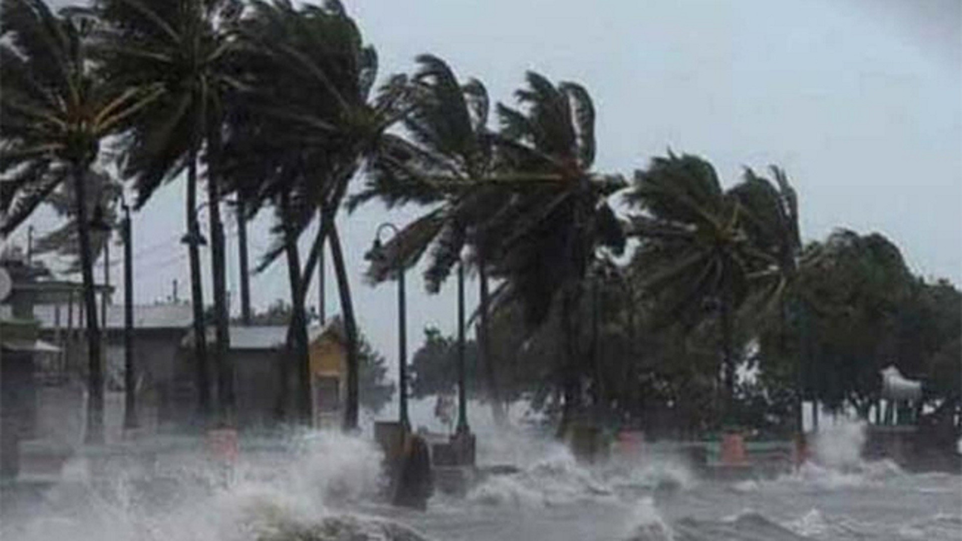 ঢাকাসহ ১৯ জেলায় ৬০ কিমি বেগে ঝড়ের শঙ্কা