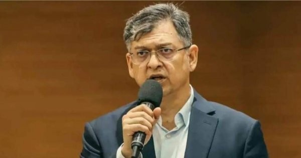 দেশবাসীকে ঈদুল ফিতরের শুভেচ্ছা জানালেন স্বরাষ্ট্রমন্ত্রী