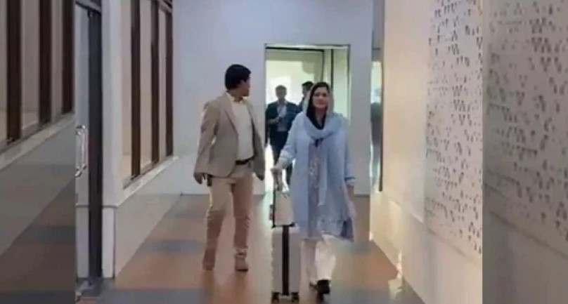 লন্ডনে গেলেন ডা. জুবাইদা রহমান