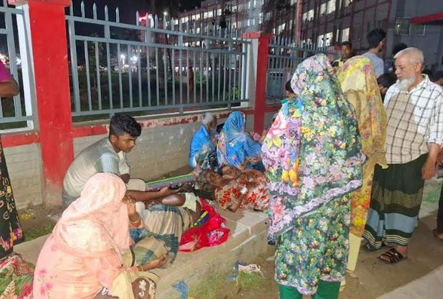 বরিশাল শেবাচিম হাসপাতালে আগুনে দুই রোগীর মৃত্যু