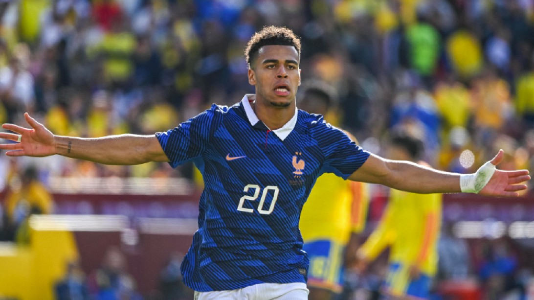 ফ্রান্সকে জেতালেন দেজিরে দুয়ে