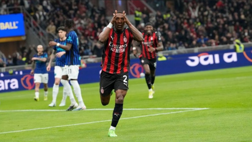 ইন্টারকে হারিয়ে ব্যবধান কমাল এসি মিলান