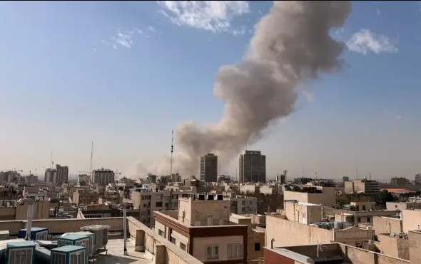 ইসরায়েল-মার্কিন যৌথ হামলায় ইরানে নিহত ২০১