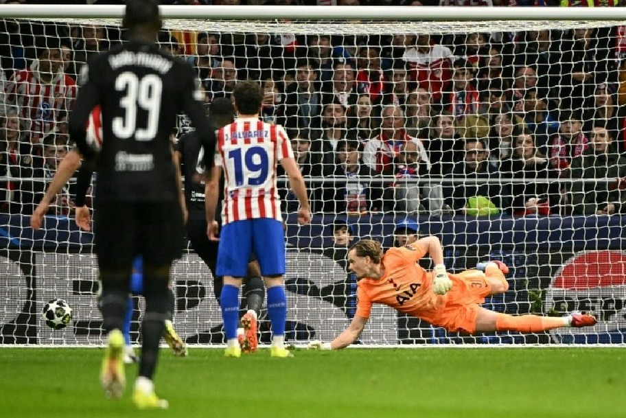 গোলকিপারের ভুলে টটেনহ্যামের জালে ৫ গোল অ্যাটলেটিকো মাদ্রিদের