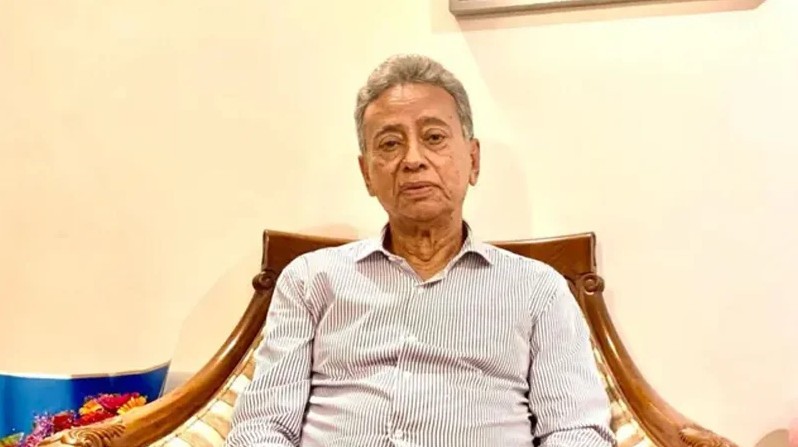 চিকিৎসা শেষে বাসায় ফিরলেন অর্থমন্ত্রী