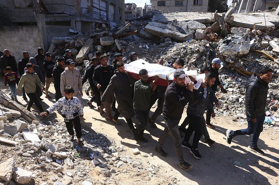 গাজায় পুলিশ চেকপোস্টে ইসরাইলি হামলায় নিহত ৬