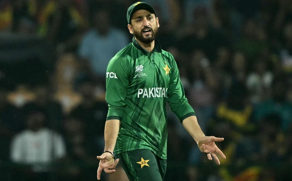 পাকিস্তানের খেলোয়াড়দের জরিমানা পিসিবি’র