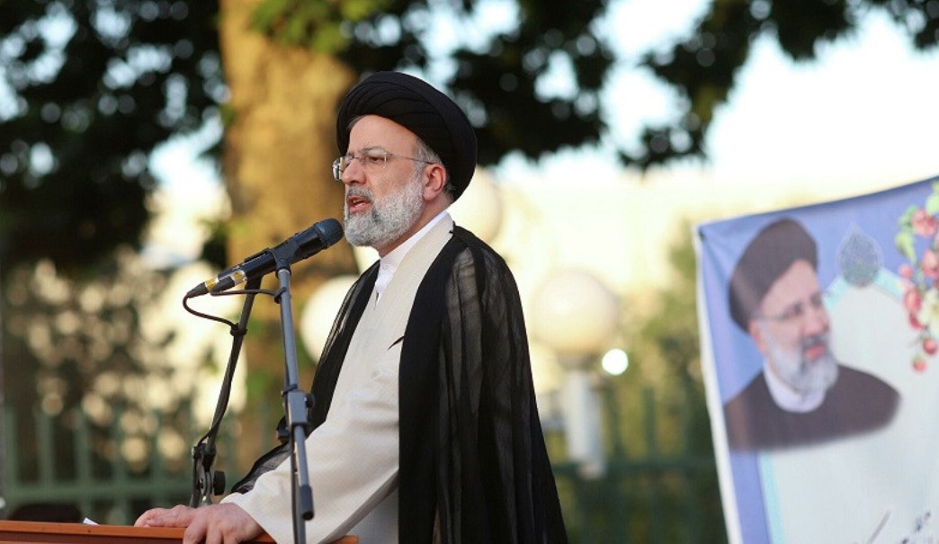 যে শর্তে প্রতিবেশী দেশগুলোতে হামলা বন্ধের কথা জানালেন ইরানি প্রেসিডেন্ট