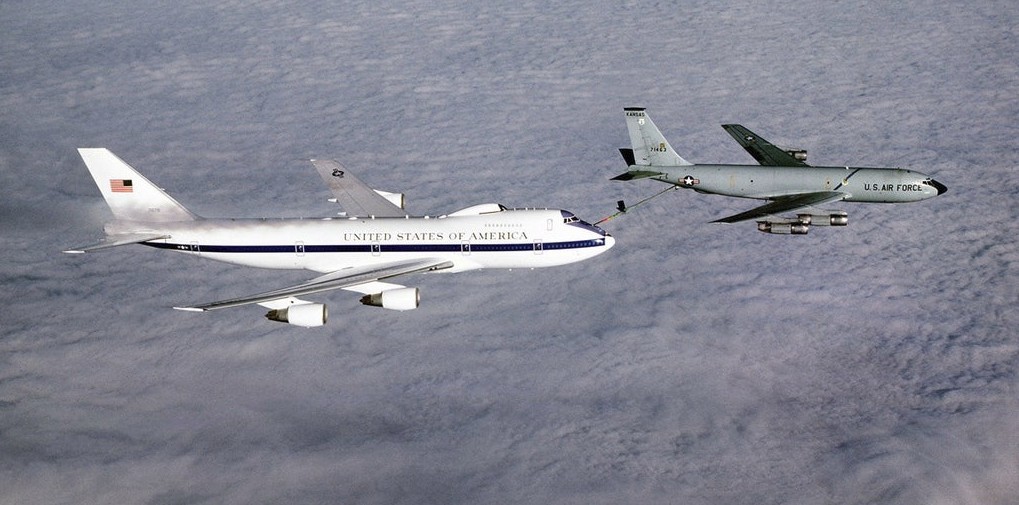 মার্কিন ‘ডুমসডে প্লেন’ ঘিরে পারমাণবিক হামলার শঙ্কা!